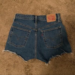 Levi’s Denim Shorts. Size 27